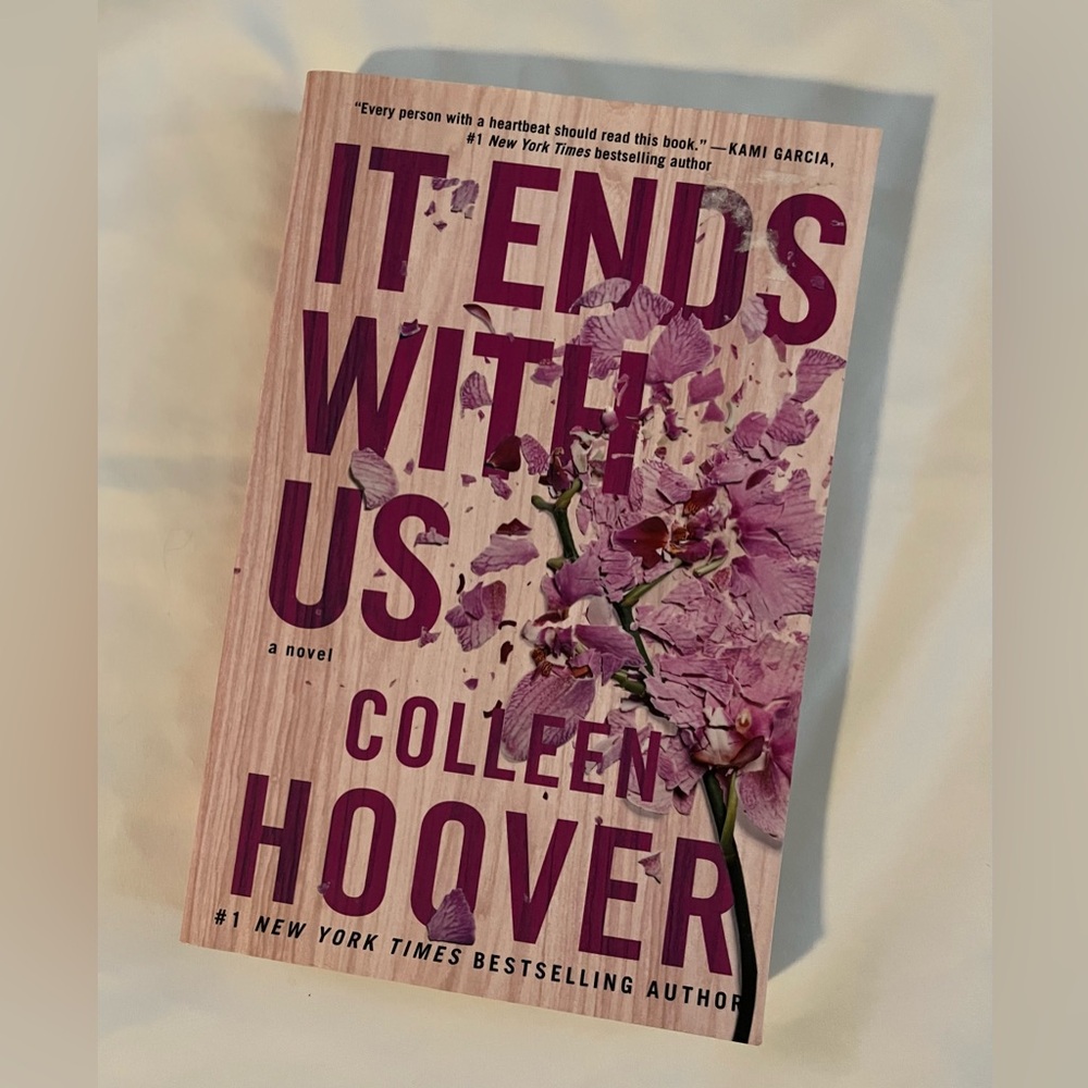 "It Ends with Us" by Colleen Hoover